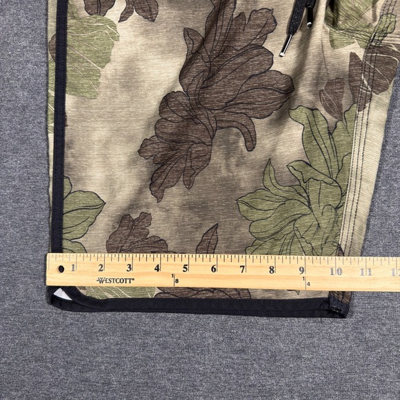 O'Neill Hyperfreak Board Shorts Men Size 32 Floral Camo Stretch Surf Swim Trunk - Picture 8 of 8